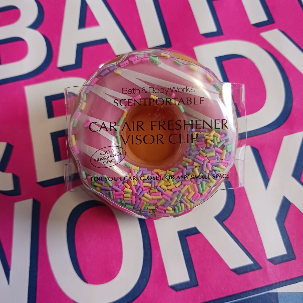 Bath and Body Works Donut Car Fragrance Visor clip - Picture 1 of 4